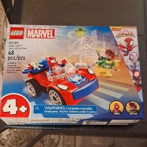 LEGO MARVEL SPIDER MAN'S CAR AND DOC OCK